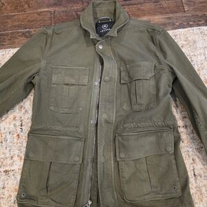 Aether Harrison Field Jacket Green. Large.